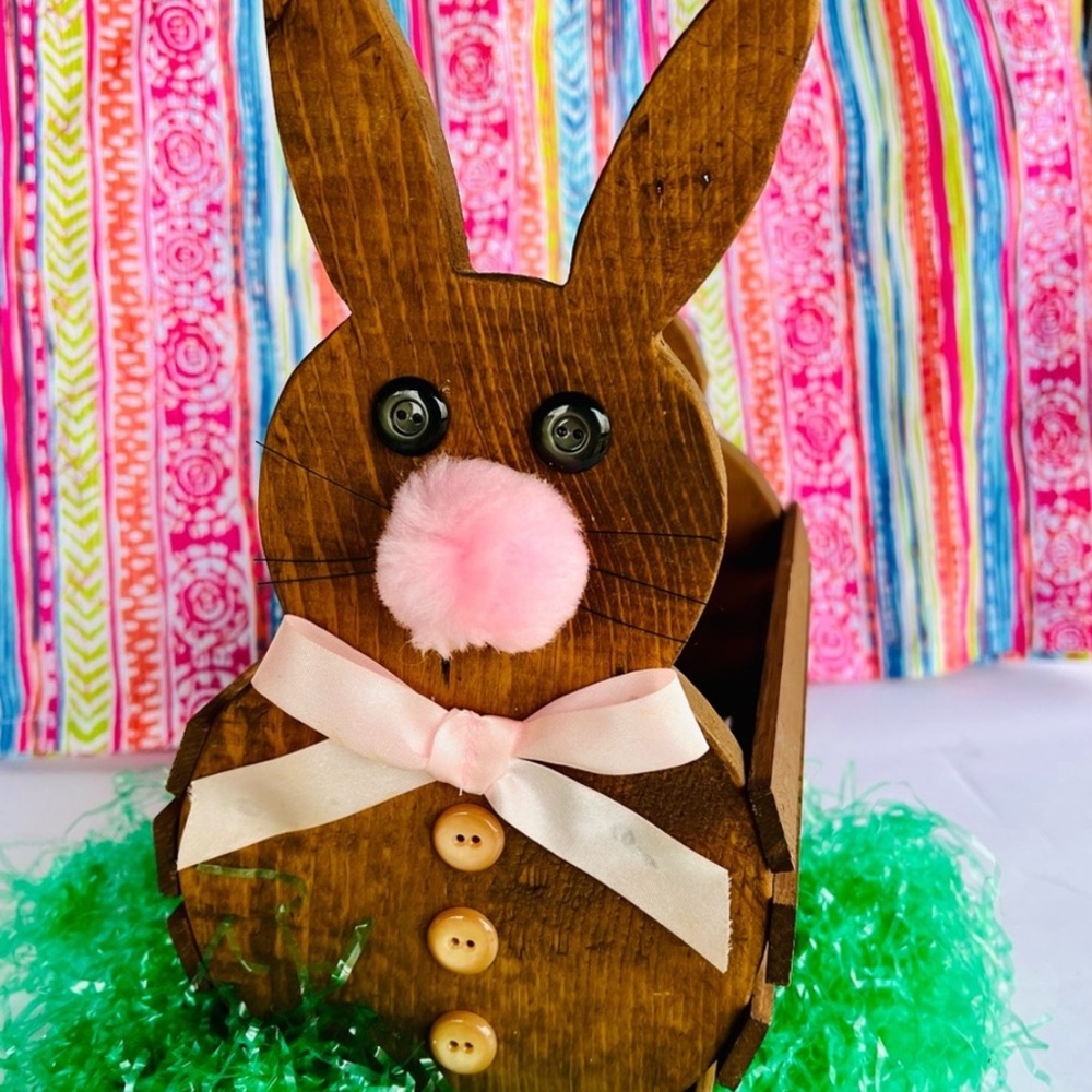 RUSTIC WOODEN BUNNY BASKET HANDCRAFTED - Picture 6 of 6